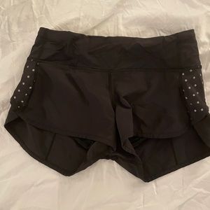 Lululemon speed shorts size 2